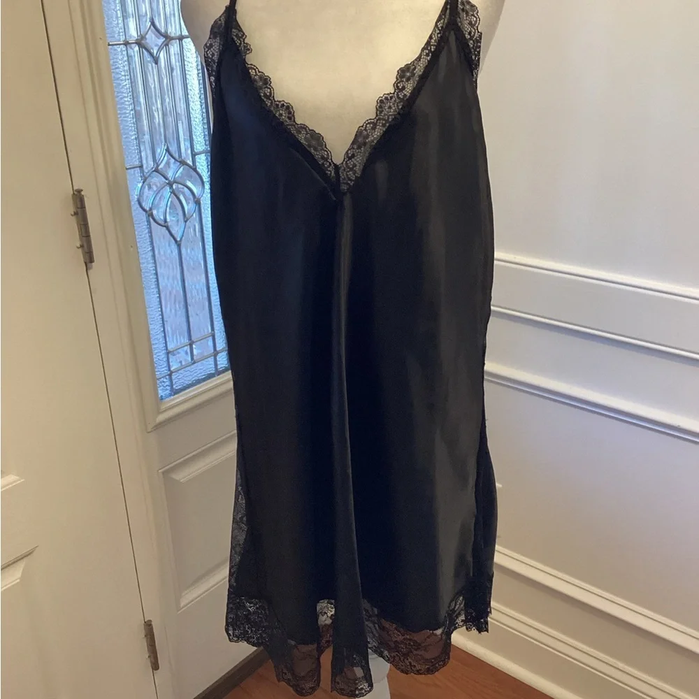 Sleek Black Lace Chemise